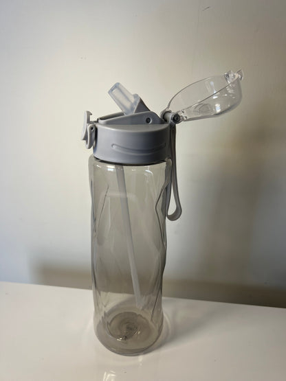 Botella para agua con bombilla